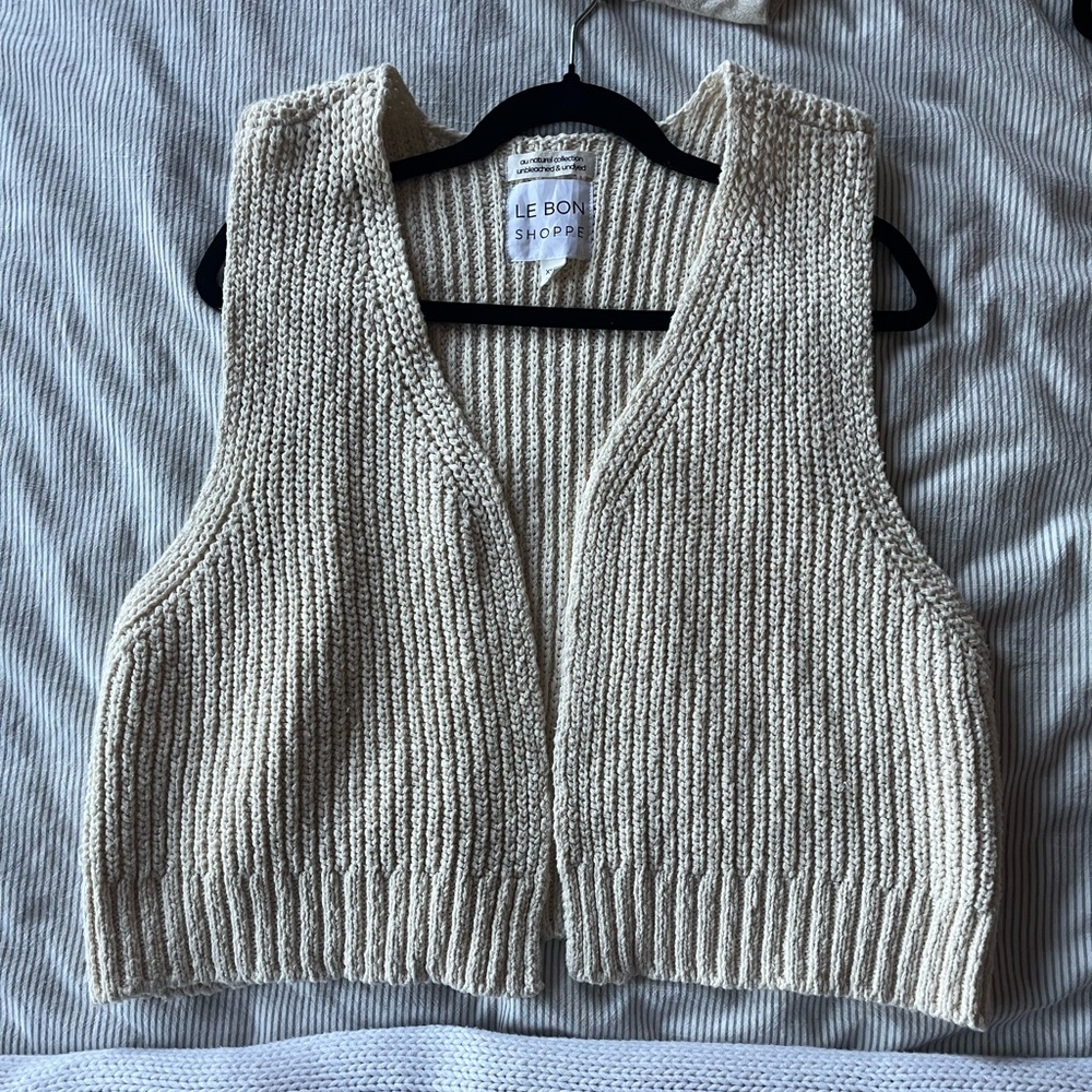 Le Bon Shoppe Granny Vest, Cream